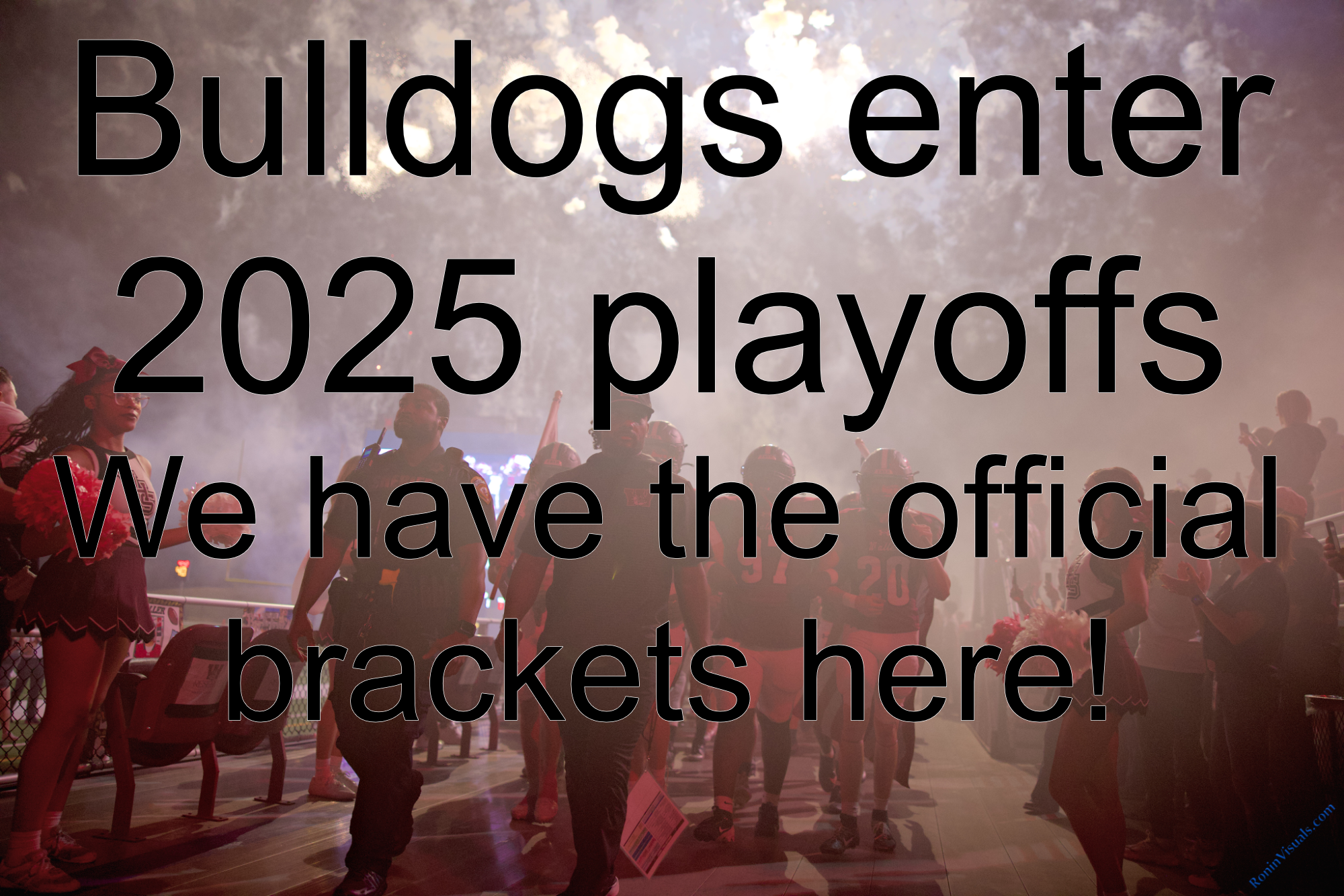 The Waller Bulldog football team has entered the 2025 Texas high school state playoffs. Click here to see the official brackets. (Waller News photo by Alberto Mata Jr.)